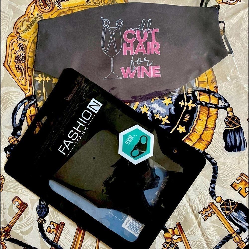 Unopened face masks. Extremely comfortable material!